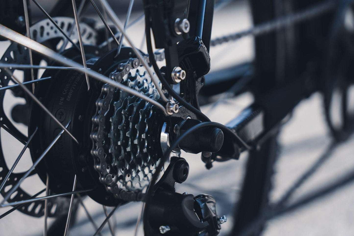 Damen Trekking-E-Bike - weiss