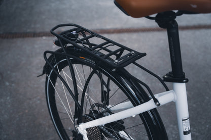 Damen Trekking-E-Bike - schwarz